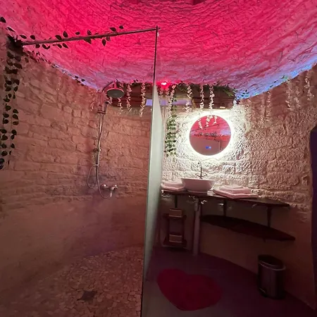 Holiday home Le Secret Du Pigeonnier *